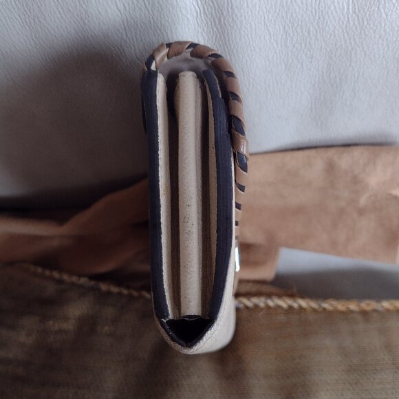 💯% Authentic Louis Vuitton Cuir Plume Wallet/Crossbody BICOLOR Dune/Taupe - Picture 10 of 14